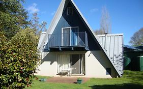 Ageri Holiday House